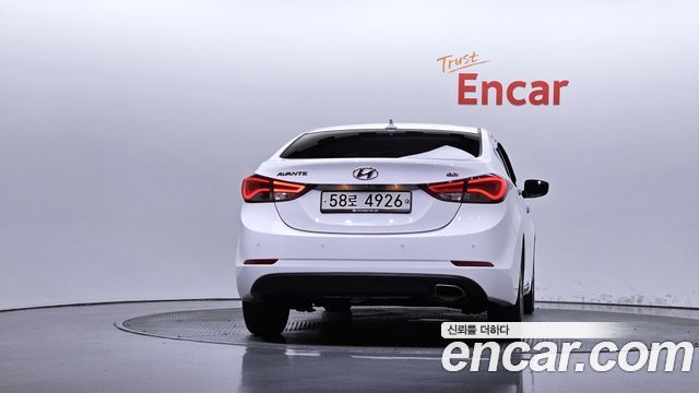 Hyundai Avante 1.6 GDi Modern Standard 2014 — фото 4
