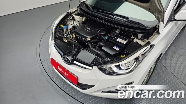 Hyundai Avante 1.6 GDi Modern Standard 2014 — фото 6