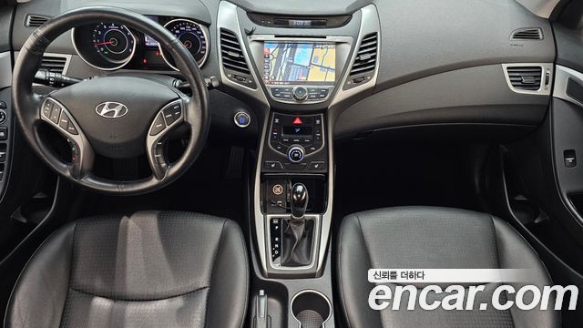 Hyundai Avante 1.6 GDi Modern Standard 2014 — фото 7