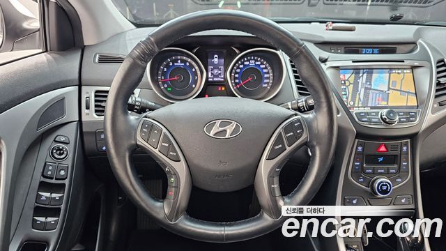 Hyundai Avante 1.6 GDi Modern Standard 2014 — фото 13