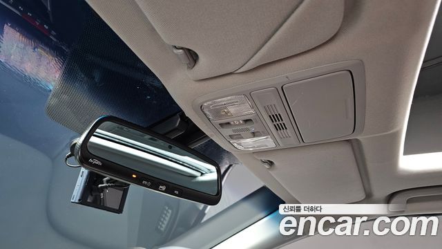 Honda Accord 2.0 Hybrid 9th 2017 — фото 15
