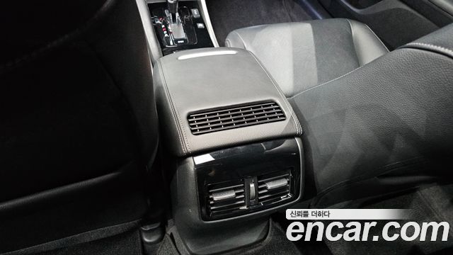 Honda Accord 2.0 Hybrid 9th 2017 — фото 20