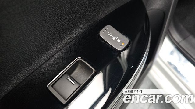Honda Accord 2.0 Hybrid 9th 2017 — фото 29