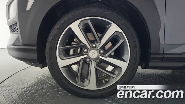 Hyundai Kona 1.6 Turbo 2WD Modern pop 2019 — фото 5