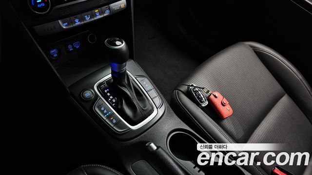 Hyundai Kona 1.6 Turbo 2WD Modern pop 2019 — фото 9