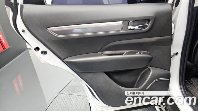 Renault Korea QM6 Gasoline 2WD RE 2019 — фото 25