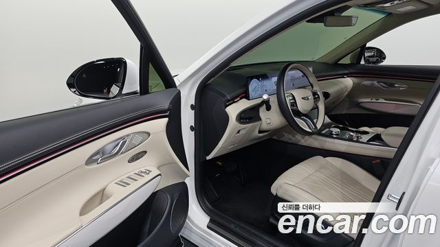 Genesis GV70 2.5T Gasoline AWD 2025 — фото 10