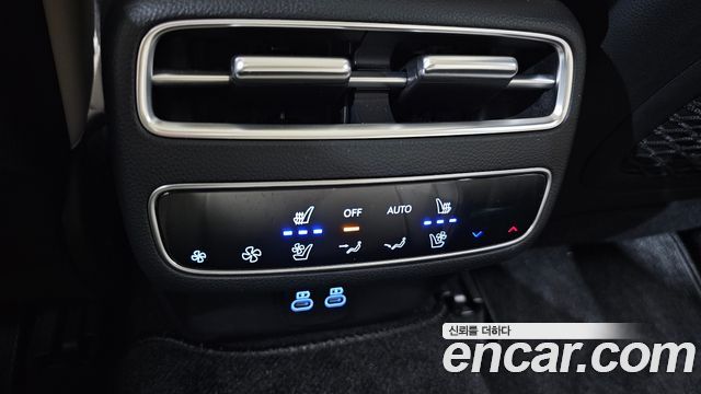 Genesis GV70 2.5T Gasoline AWD 2025 — фото 19