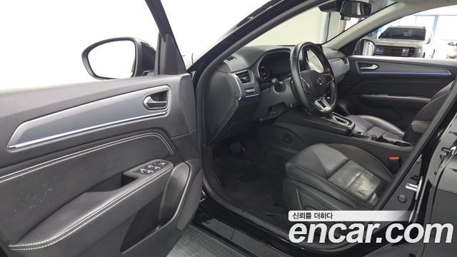 Renault Korea XM3 1.3 TCe RE Signature 2023 — фото 10