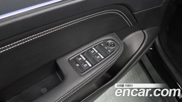 Renault Korea XM3 1.3 TCe RE Signature 2023 — фото 30
