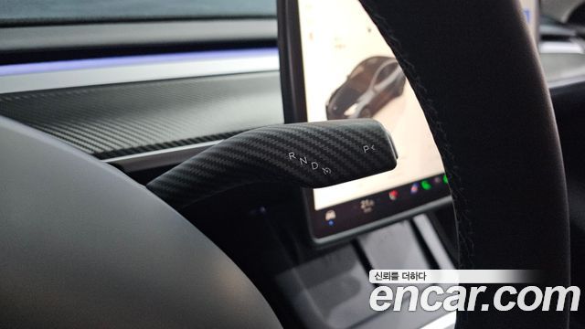 Tesla Model Y Long Range AWD 2024 — фото 9