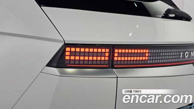 Hyundai Ioniq 5 Long Range AWD Prestige 2025 — фото 23