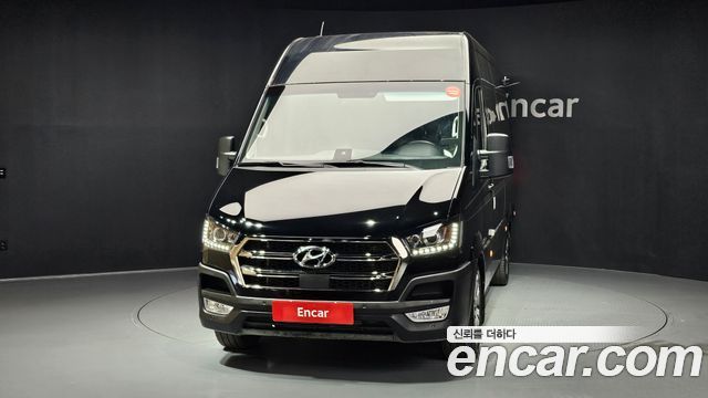 Hyundai Solati 15-seater Luxury 2025 — фото 3