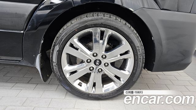 Hyundai Solati 15-seater Luxury 2025 — фото 21