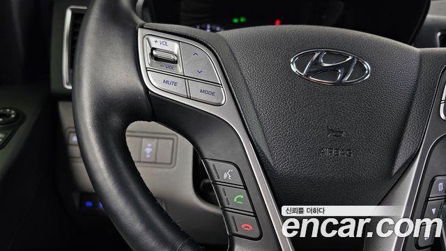 Hyundai Solati 15-seater Luxury 2025 — фото 28