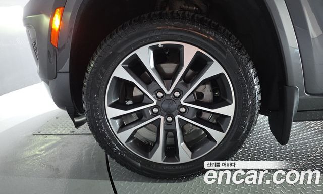 Jeep Grand Cherokee (WL) L 3.6 Overland 2022 — фото 5