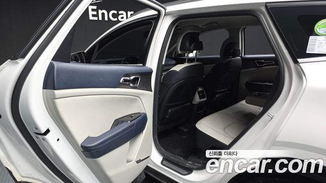 Kia Sportage Hybrid (V) Signature 2WD 2023 — фото 26