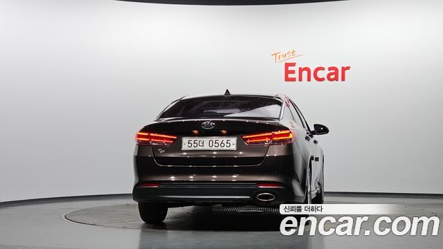 Kia K5 (II) 2.0 SX Prestige 2016 — фото 4