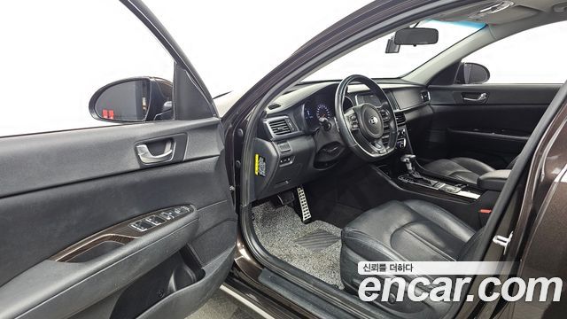 Kia K5 (II) 2.0 SX Prestige 2016 — фото 10