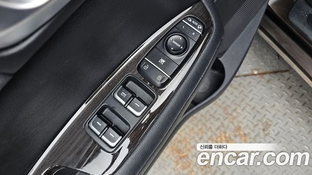 Kia K5 (II) 2.0 SX Prestige 2016 — фото 12