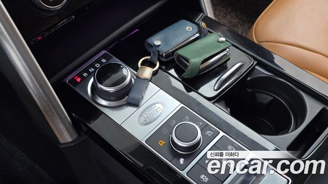 Land Rover Discovery 5 3.0 SD6 HSE Luxury 2019 — фото 9