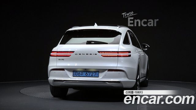 Genesis Electrified (GV70) e-AWD 2024 — фото 4