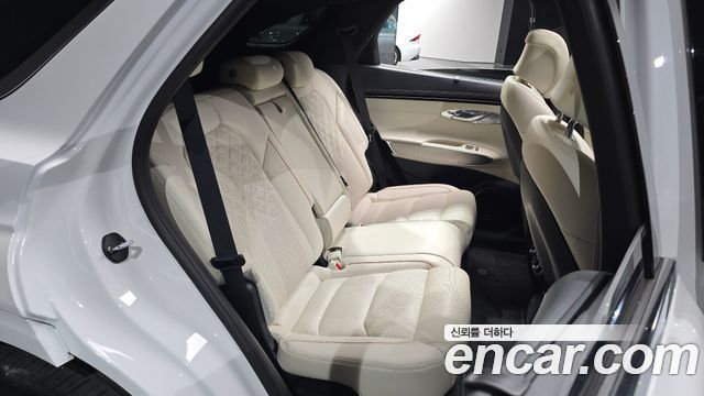 Genesis Electrified (GV70) e-AWD 2024 — фото 11