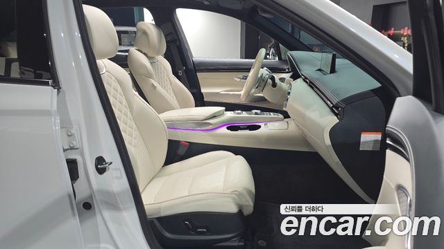 Genesis Electrified (GV70) e-AWD 2024 — фото 12