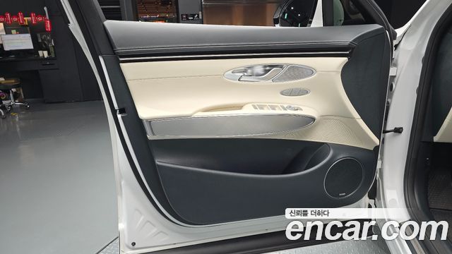 Genesis Electrified (GV70) e-AWD 2024 — фото 24