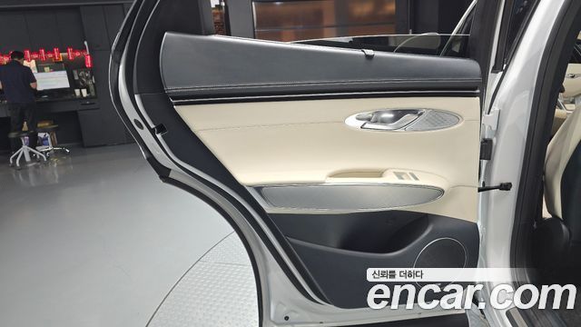 Genesis Electrified (GV70) e-AWD 2024 — фото 25