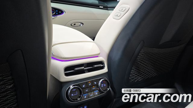 Genesis Electrified (GV70) e-AWD 2024 — фото 34