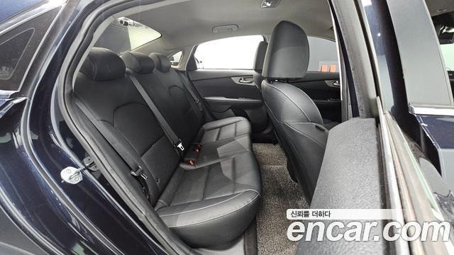 Kia K3 Luxury 2020 — фото 12