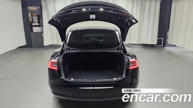 Tesla Model 3 Long Range AWD 2022 — фото 18
