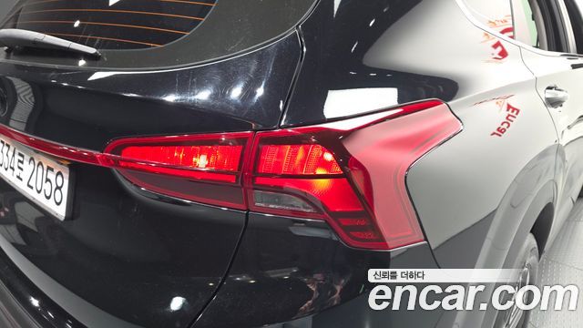 Hyundai Santa Fe Diesel 2.2 2WD Exclusive 2023 — фото 23