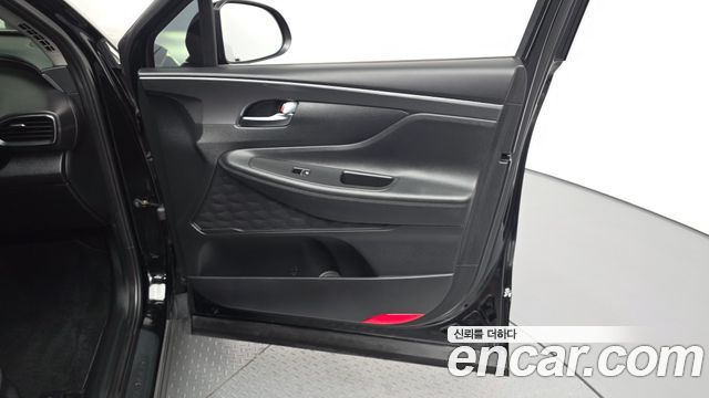 Hyundai Santa Fe Diesel 2.2 2WD Exclusive 2023 — фото 24