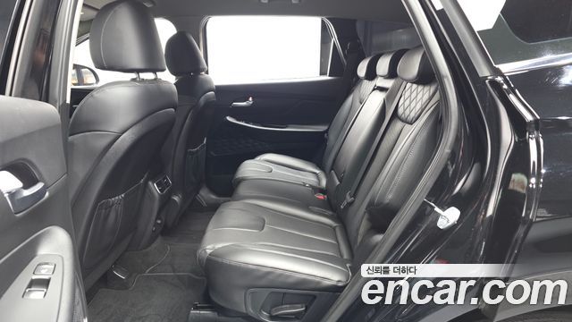 Hyundai Santa Fe Diesel 2.2 2WD Exclusive 2023 — фото 26