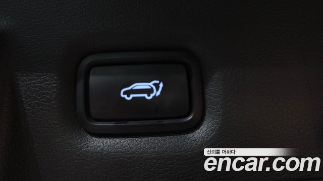 Hyundai Santa Fe Diesel 2.2 2WD Exclusive 2023 — фото 31