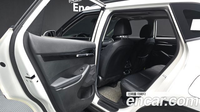 Kia Seltos Gasoline 1.6 Turbo 2WD Signature 2021 — фото 26