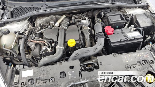 Renault Korea Clio Intens 2018 — фото 6