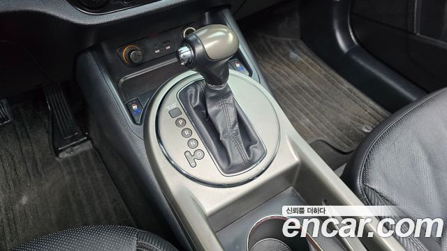 Kia Sportage R Diesel 2WD Prestige 2014 — фото 9