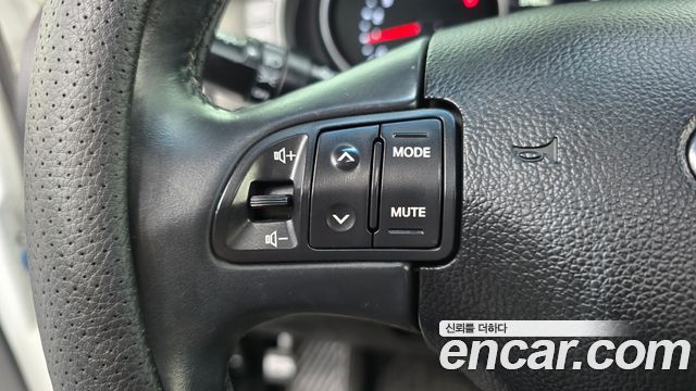 Kia Sportage R Diesel 2WD Prestige 2014 — фото 16