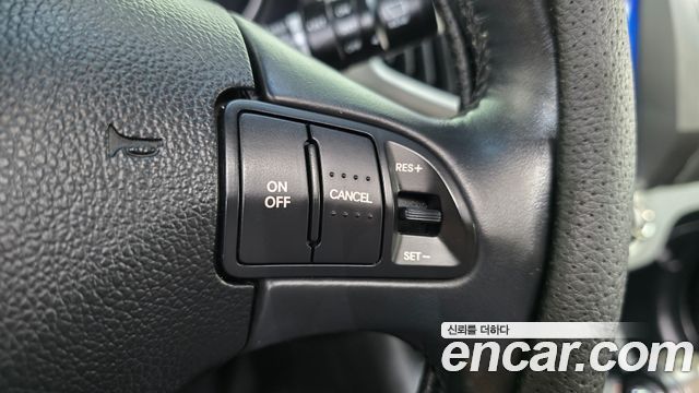 Kia Sportage R Diesel 2WD Prestige 2014 — фото 17