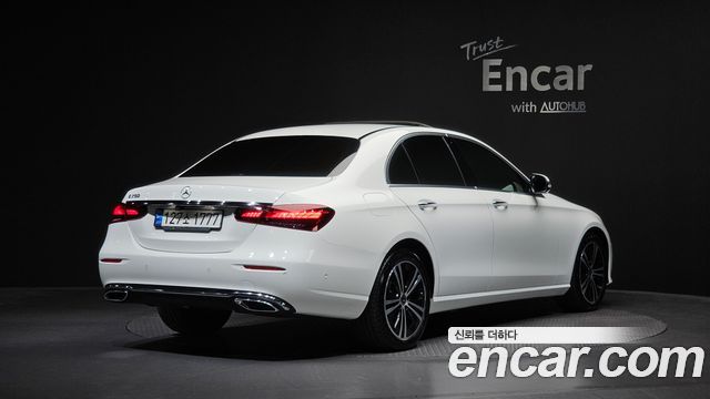 Mercedes-Benz E-Class (W213) E250 Avantgarde 2022 — фото 2