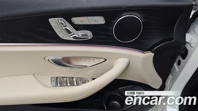 Mercedes-Benz E-Class (W213) E250 Avantgarde 2022 — фото 27