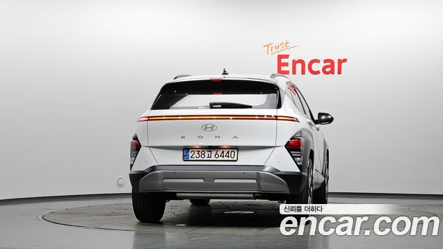 Hyundai Kona (SX2) Gasoline 2.0 2WD Premium 2025 — фото 4