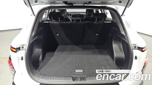 Hyundai Kona (SX2) Gasoline 2.0 2WD Premium 2025 — фото 17