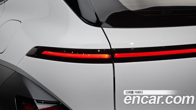 Hyundai Kona (SX2) Gasoline 2.0 2WD Premium 2025 — фото 23