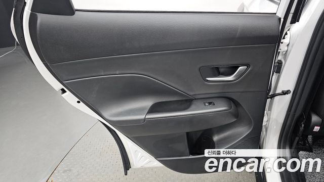 Hyundai Kona (SX2) Gasoline 2.0 2WD Premium 2025 — фото 25