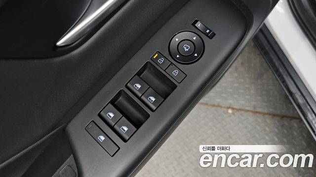 Hyundai Kona (SX2) Gasoline 2.0 2WD Premium 2025 — фото 28