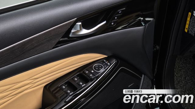 Kia K7 Premier 3.0 GDI Signature 2020 — фото 16